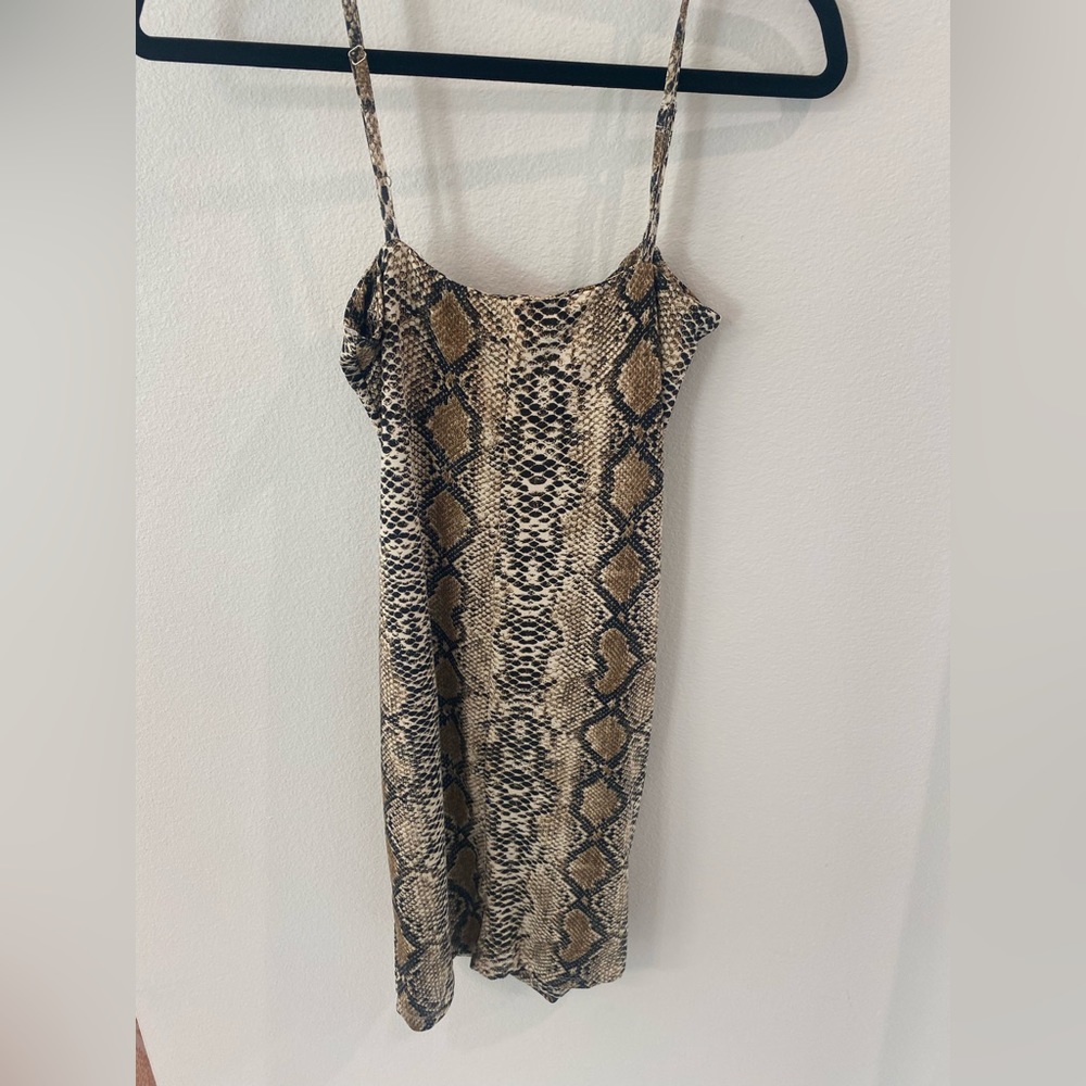 Medium boutique snake skin dress